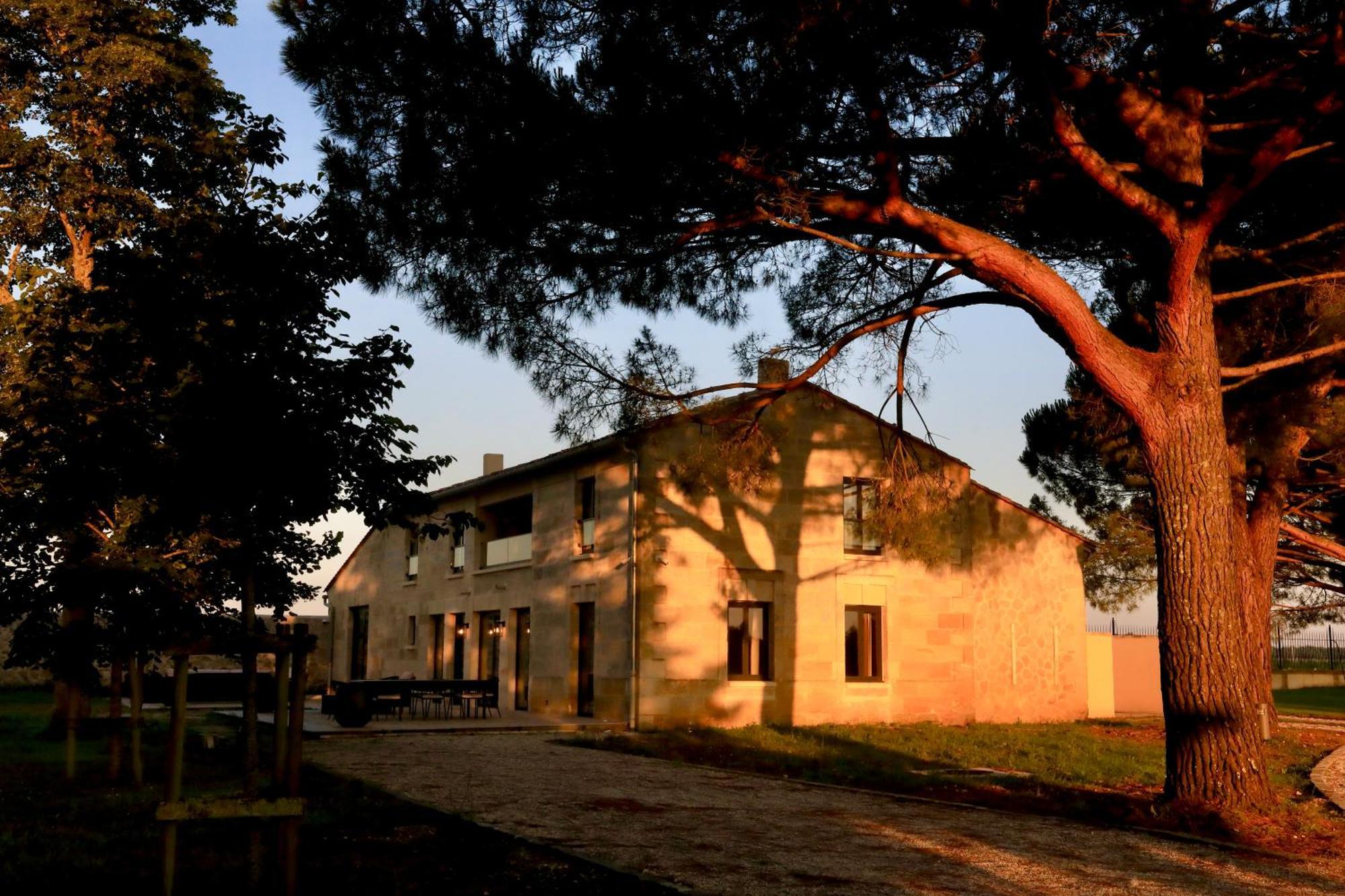 Bed and Breakfast La Chartreuse De Dauzac Labarde Exterior foto
