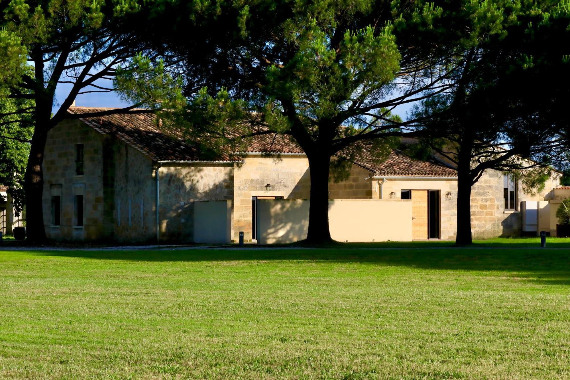 Bed and Breakfast La Chartreuse De Dauzac Labarde Exterior foto